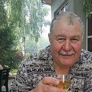 ЕВГЕНИЙ